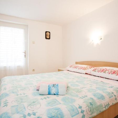 Apartments Melita Krk Town Εξωτερικό φωτογραφία
