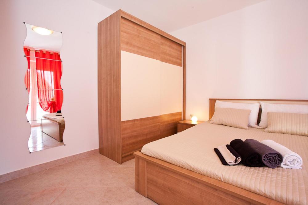 Apartments Melita Krk Town Εξωτερικό φωτογραφία