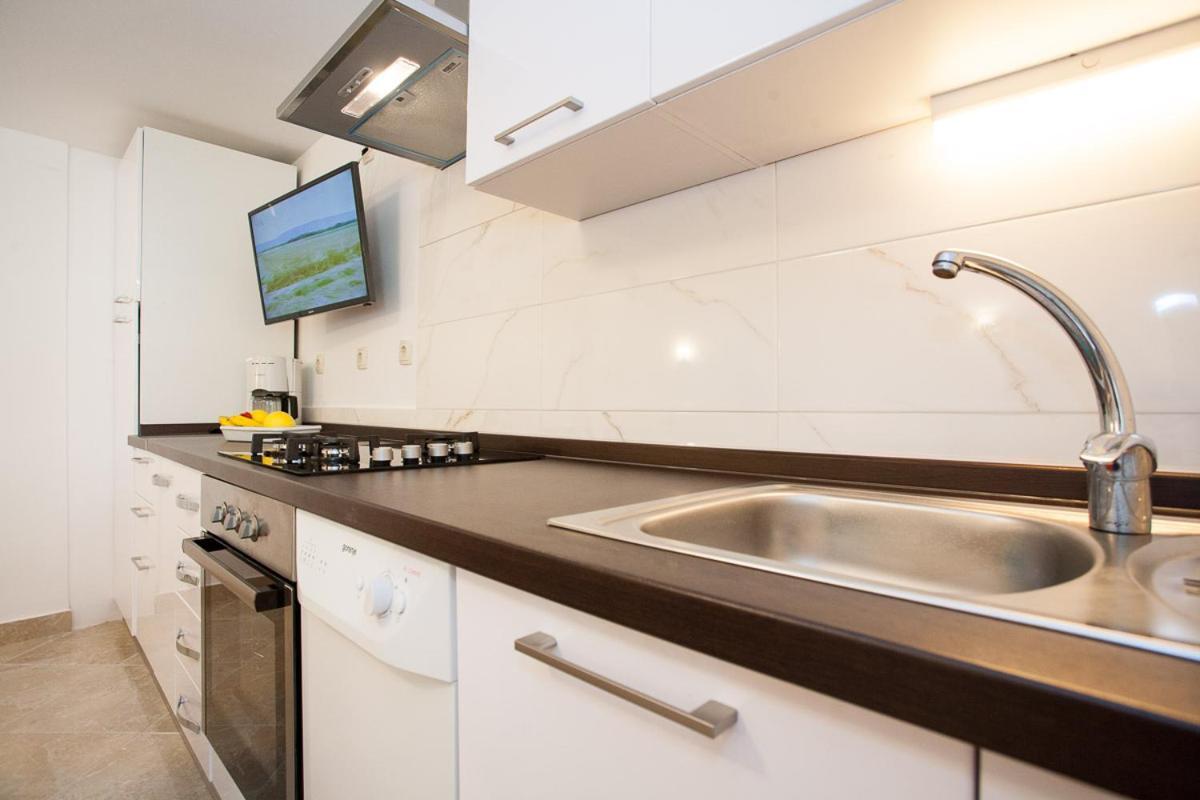 Apartments Melita Krk Town Εξωτερικό φωτογραφία